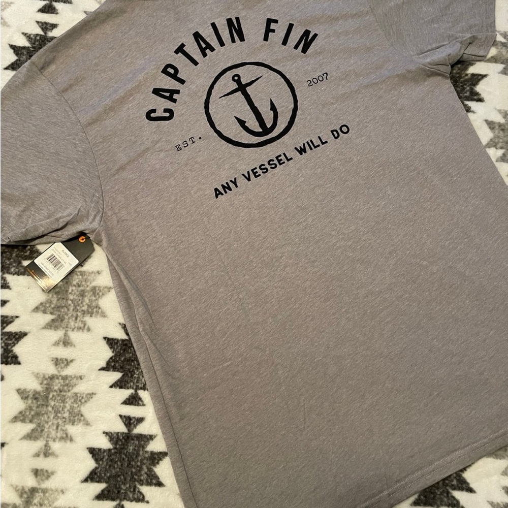 NWT CAPTAIN FIN VESSEL CLASSIC SHORT SLEEVE TEE SZ XL